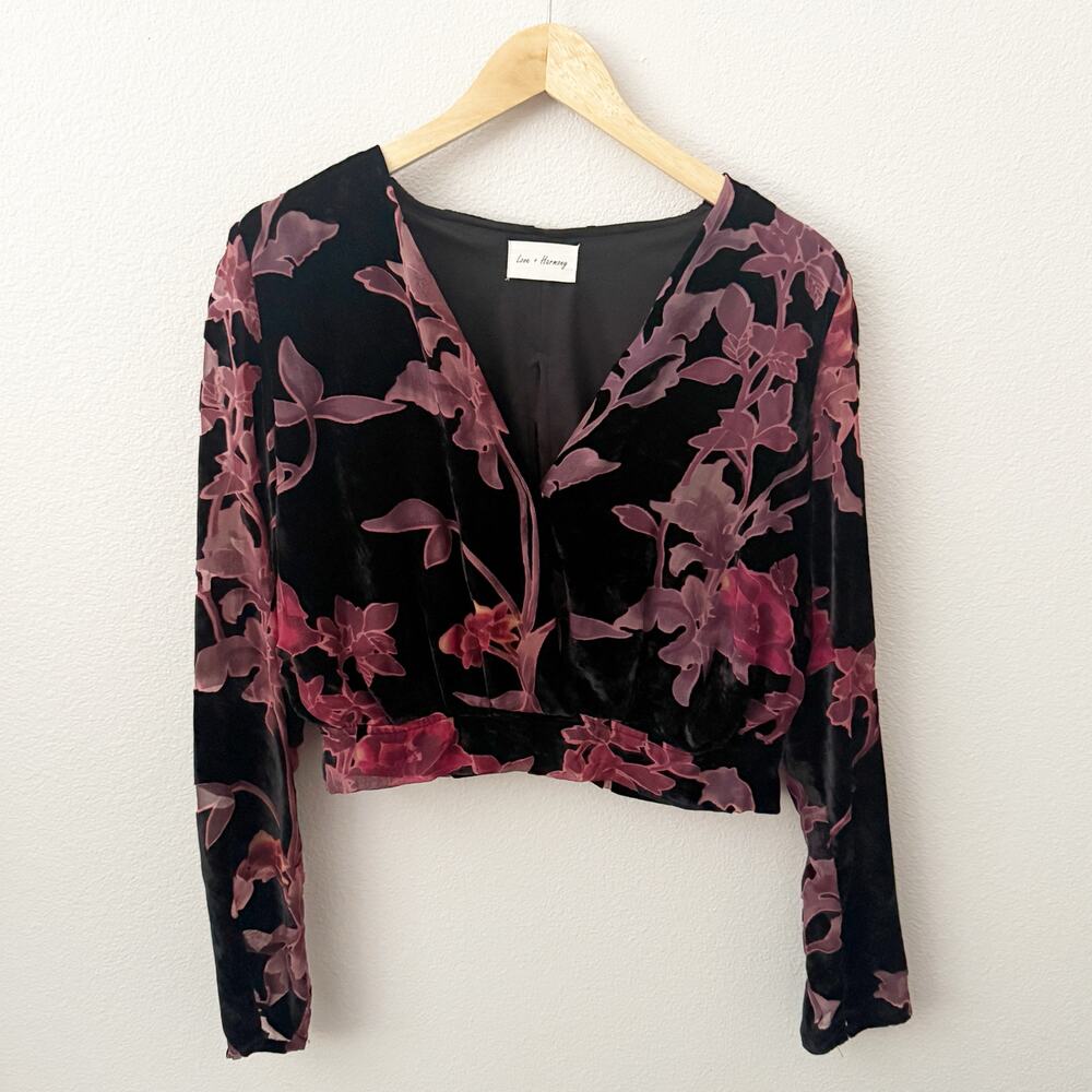 LOVE + HARMONY x ANTHROPOLOGIE | Black Floral Velvet Wrap Top Plum | Medium